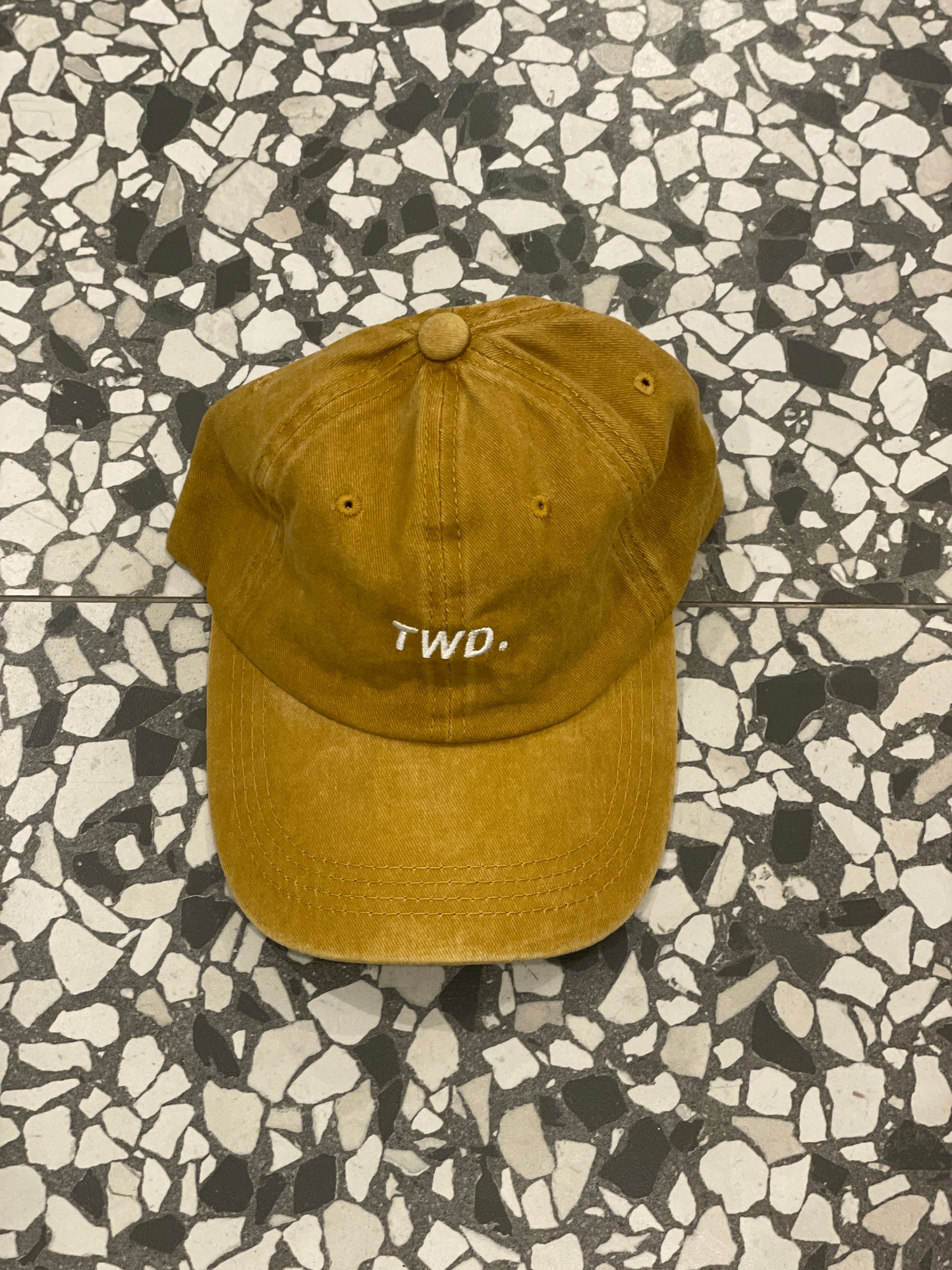 YELLOW MUSTARD TWD. PRINT so